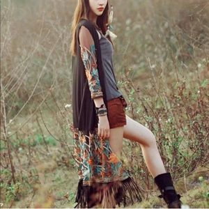 Gorgeous embroidered cover-up